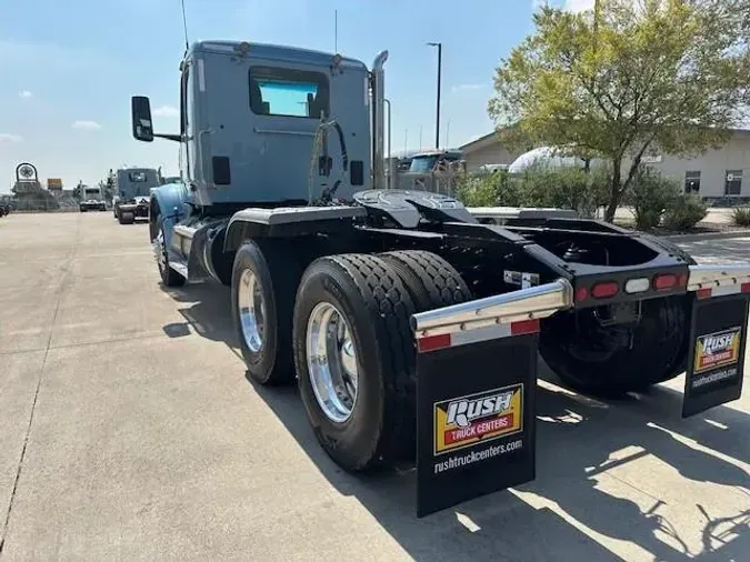 2022 Peterbilt 567