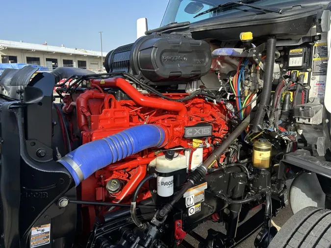 2023 Peterbilt 579