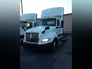 2020 NAVISTAR INTERNATIONAL LT625 DAYCAB T/A