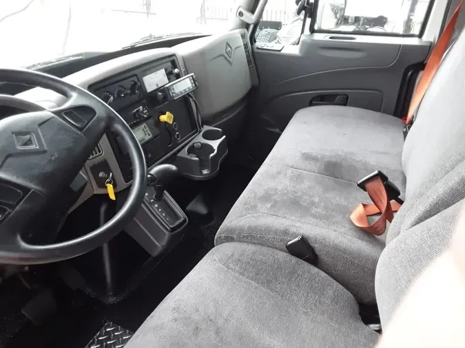 2019 NAVISTAR INTERNATIONAL 4300