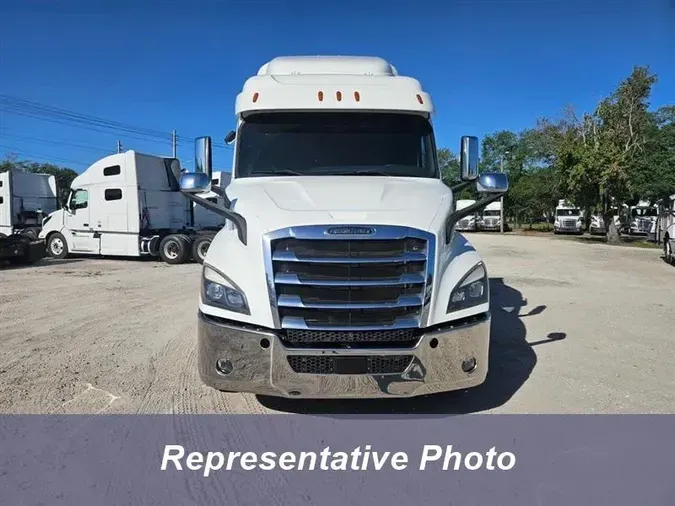 2020 FREIGHTLINER CA116