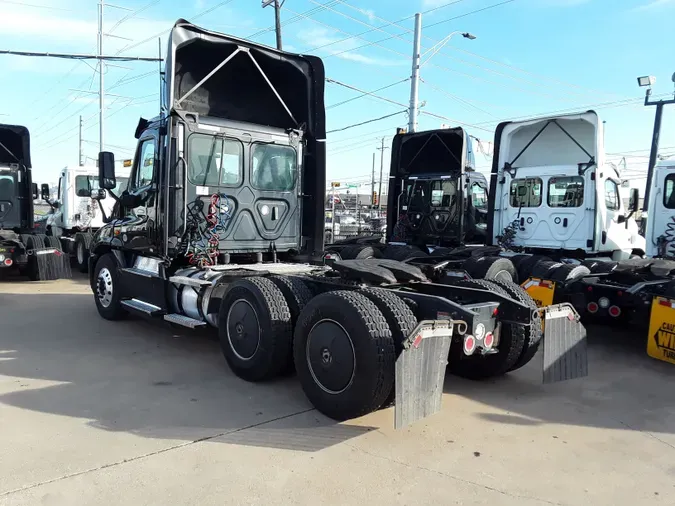 2019 FREIGHTLINER/MERCEDES CASCADIA 125