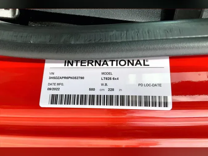 2023 INT LT625 6X4109f3365545de999d2b380bd036abba1