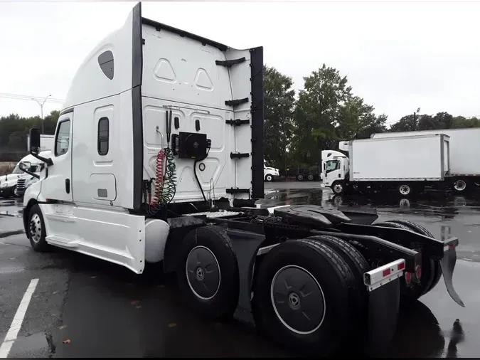 2019 FREIGHTLINER NEW CASCADIA PX12664