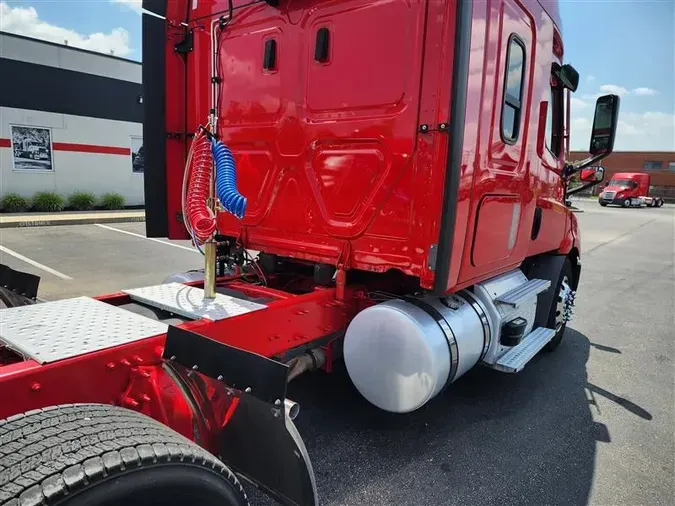 2021 FREIGHTLINER CA11610a52a0b10125635d3c5353a5a770b88