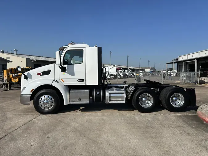 2015 Peterbilt 579