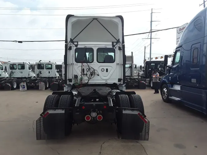 2019 FREIGHTLINER/MERCEDES NEW CASCADIA 116