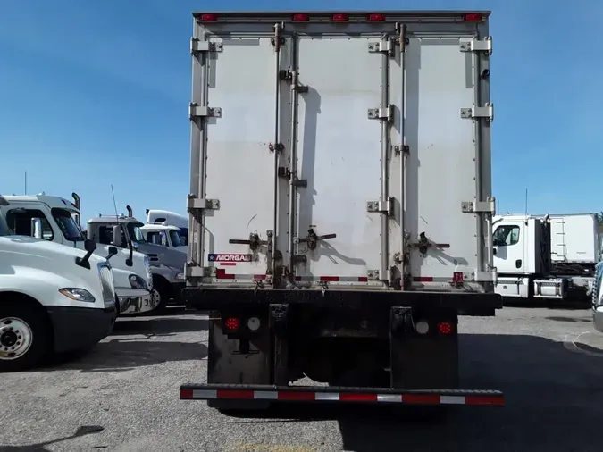 2017 FREIGHTLINER M2 106