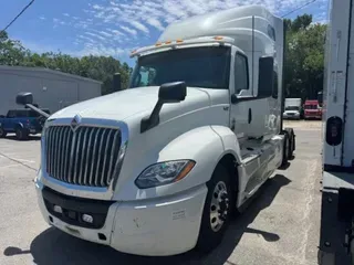 2019 NAVISTAR INTERNATIONAL LT625 SLPR CAB