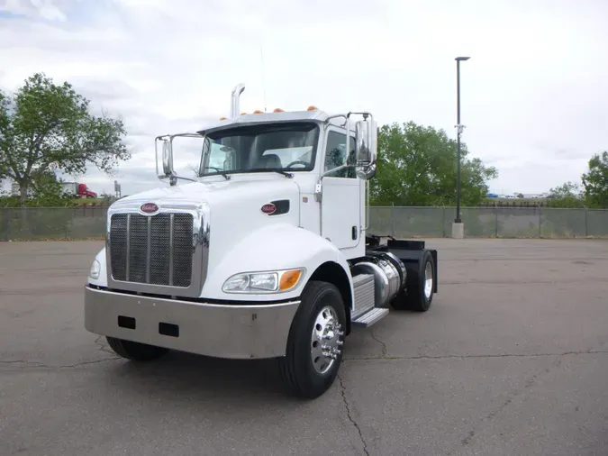 2018 Peterbilt 337