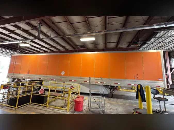 2015 Wabash DVHDHPC10ba58aabd74e84cc7b2b85287662017