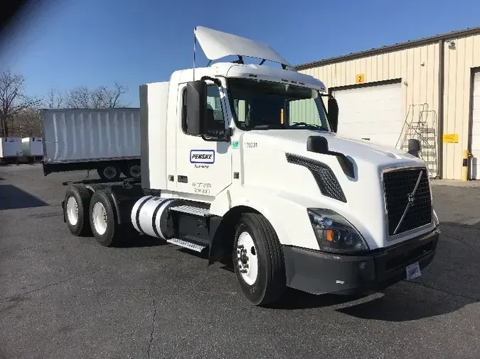 2018 Volvo VNL6430010baa553f22e580f62a62dc6e38cd751