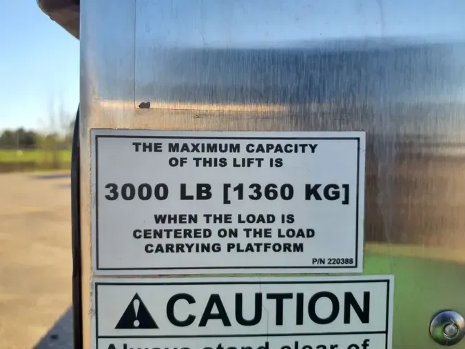 2019 FREIGHTLINER M2 106