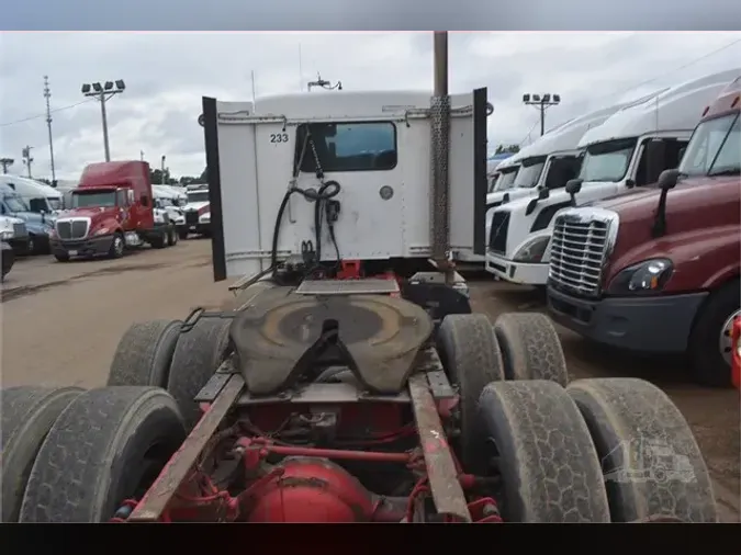 2013 KENWORTH T800