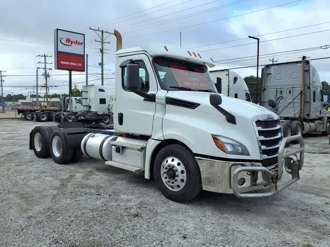 2020 FREIGHTLINER NEW CASCADIA PX12664
