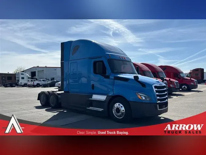 2022 FREIGHTLINER CA126