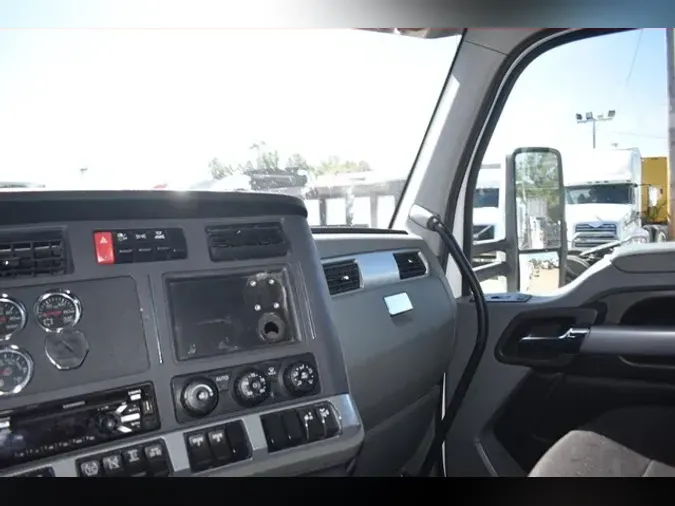 2021 KENWORTH T680