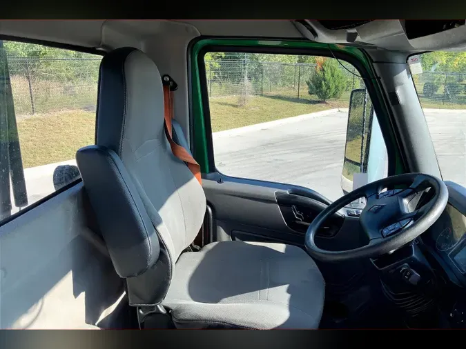 2020 INT LT625 6x4