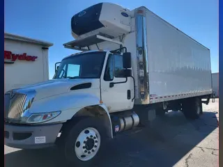 2017 NAVISTAR INTERNATIONAL 4300
