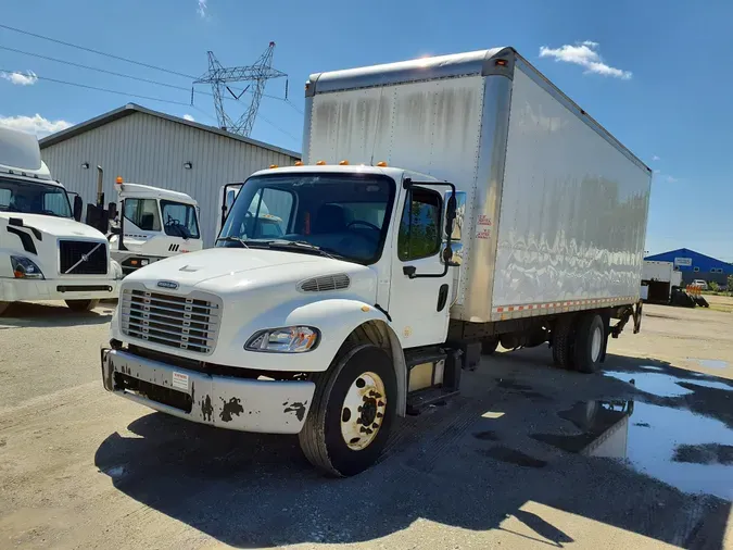 2016 FREIGHTLINER/MERCEDES M2 10610d67a5afad1a7baad9d351d401e7fba