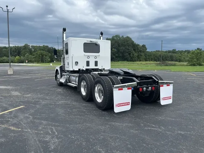 2025 Kenworth T680