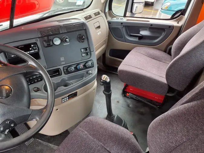 2017 FREIGHTLINER/MERCEDES CASCADIA 12510db2a56d9e10c49b7eca42718597abe