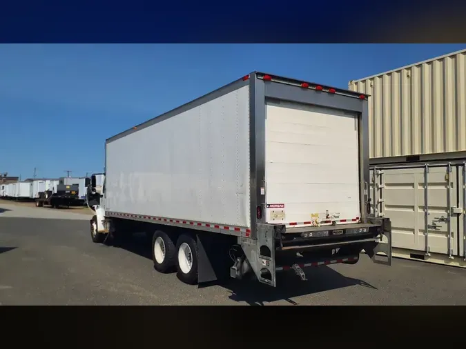 2020 FREIGHTLINER/MERCEDES M2 106