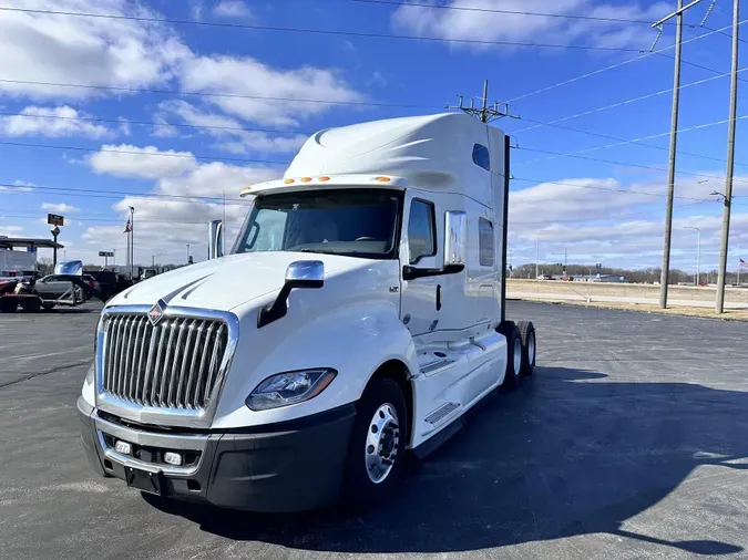 2019 International LT625