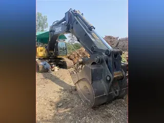 2013 DEERE 350G LC