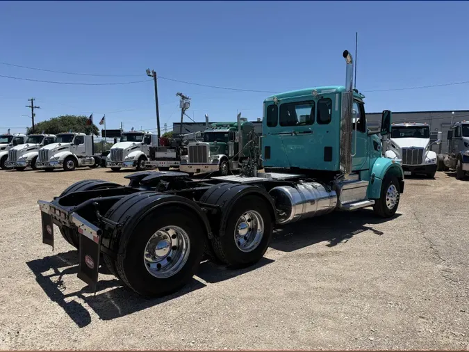 2023 Peterbilt 567