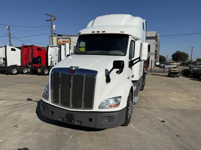 2021 Peterbilt 57910e095c8b9a9a8a40a7d6ec4b3bce444