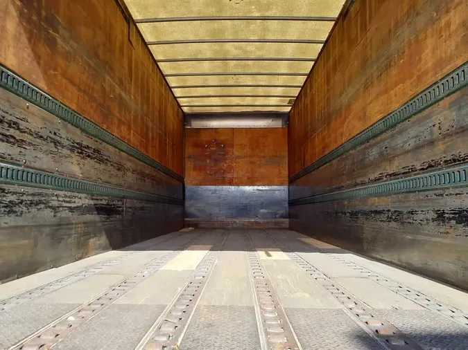 2016 FREIGHTLINER/MERCEDES M2 106