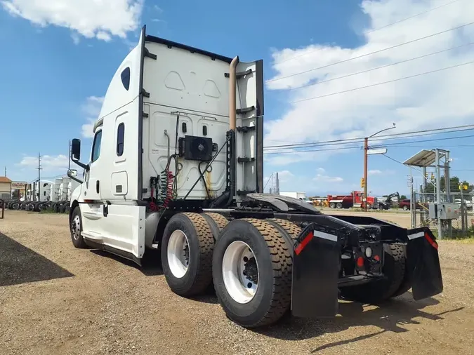 2019 FREIGHTLINER NEW CASCADIA PX12664