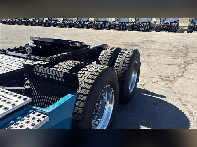 2020 VOLVO VNL86010eacf36f6330b44456f9d79b6bb1ed5