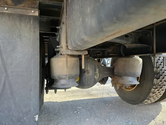2020 FREIGHTLINER M2 106