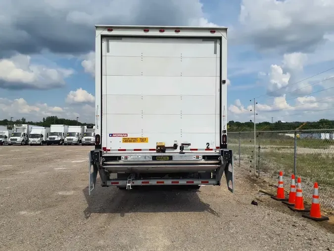 2020 FREIGHTLINER M2 106