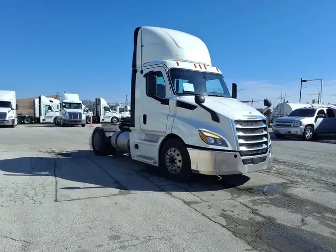 2019 FREIGHTLINER/MERCEDES NEW CASCADIA 116
