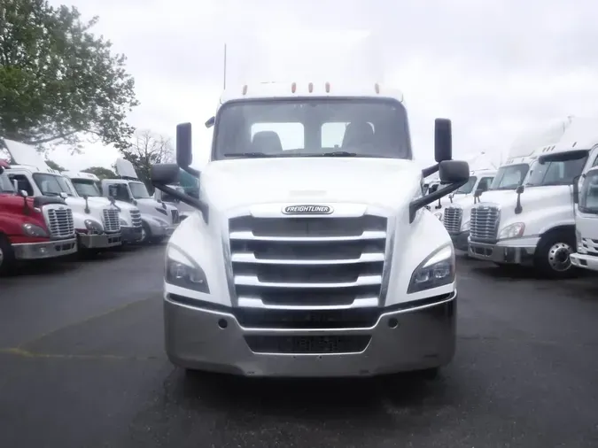 2019 FREIGHTLINER NEW CASCADIA PX12664