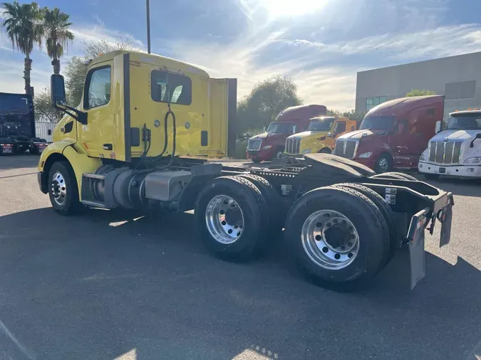 2021 Peterbilt 579