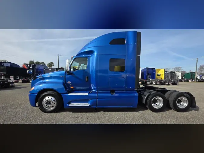 2022 International LT625