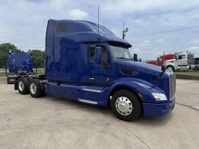 2022 Peterbilt 579
