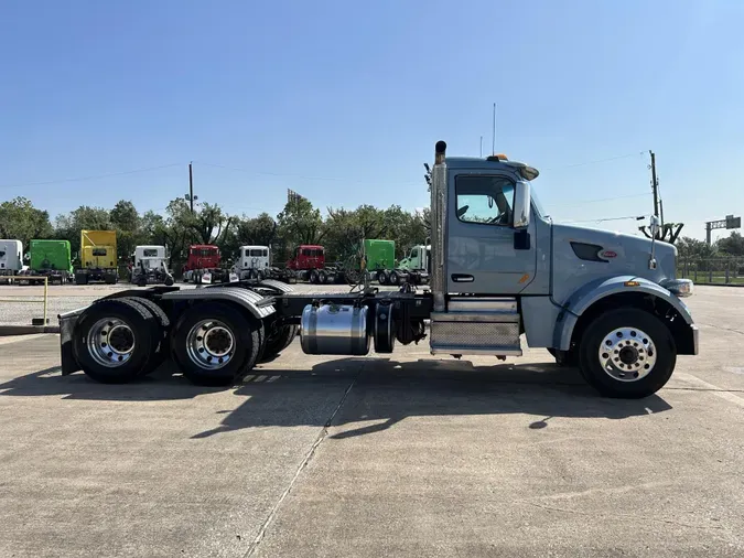 2021 Peterbilt 567