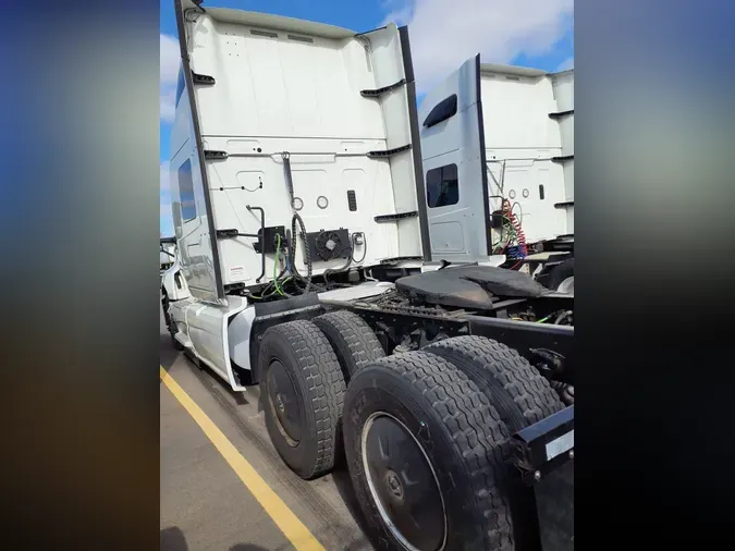 2019 NAVISTAR INTERNATIONAL LT625 SLPR CAB