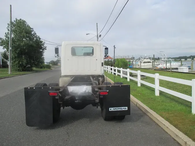 2018 HINO 268