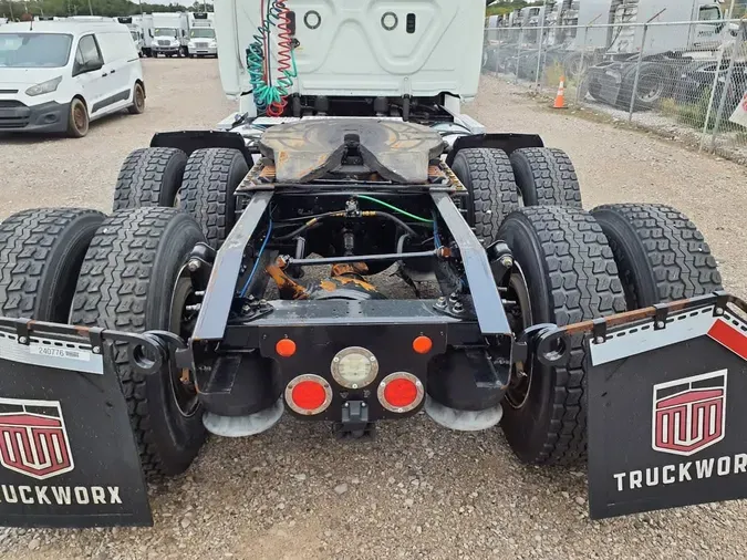 2019 FREIGHTLINER/MERCEDES NEW CASCADIA PX12664