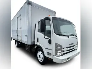 2017 Isuzu NRR