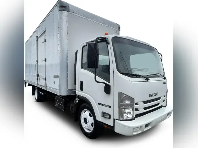2017 Isuzu NRR10f9aa680ebc8e4f43627a83d61069ce