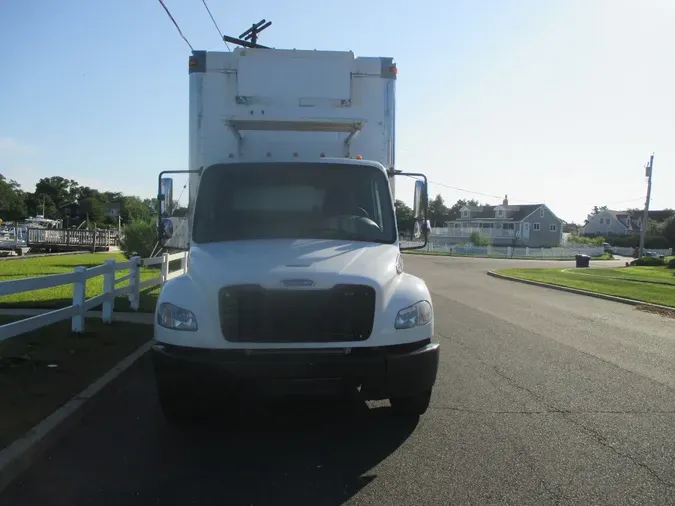 2017 FREIGHTLINER M2