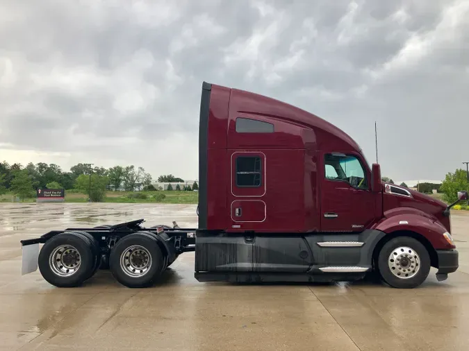 2021 Kenworth T680