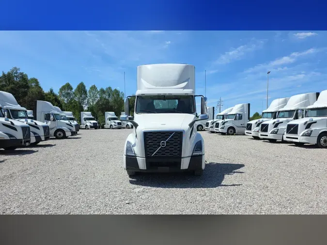 2019 Volvo VNL300